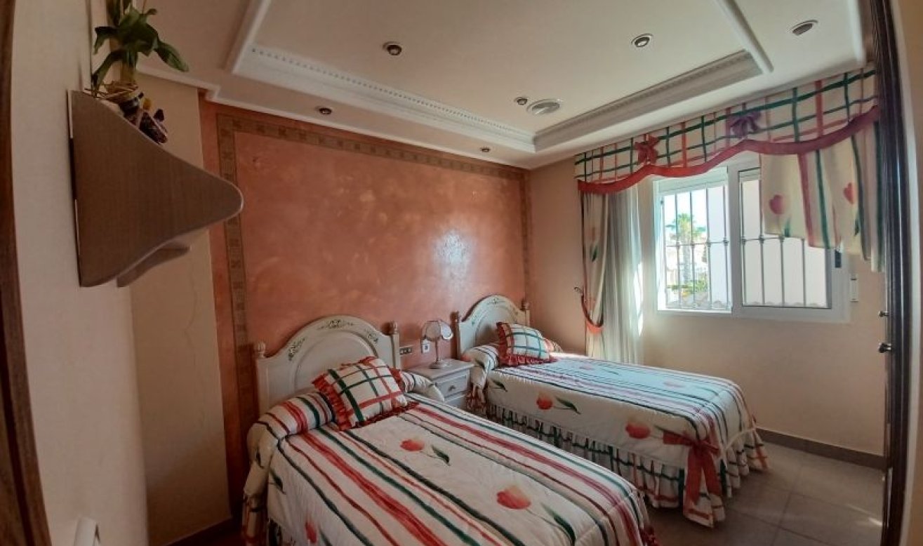 Reventa - Villa - Torrevieja - torrevieja