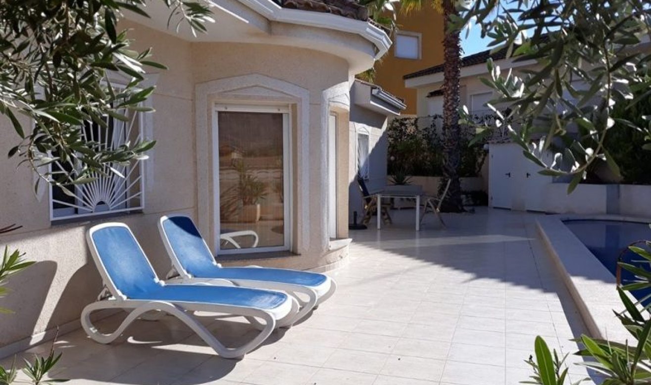 Reventa - Villa - Hondón de las Nieves