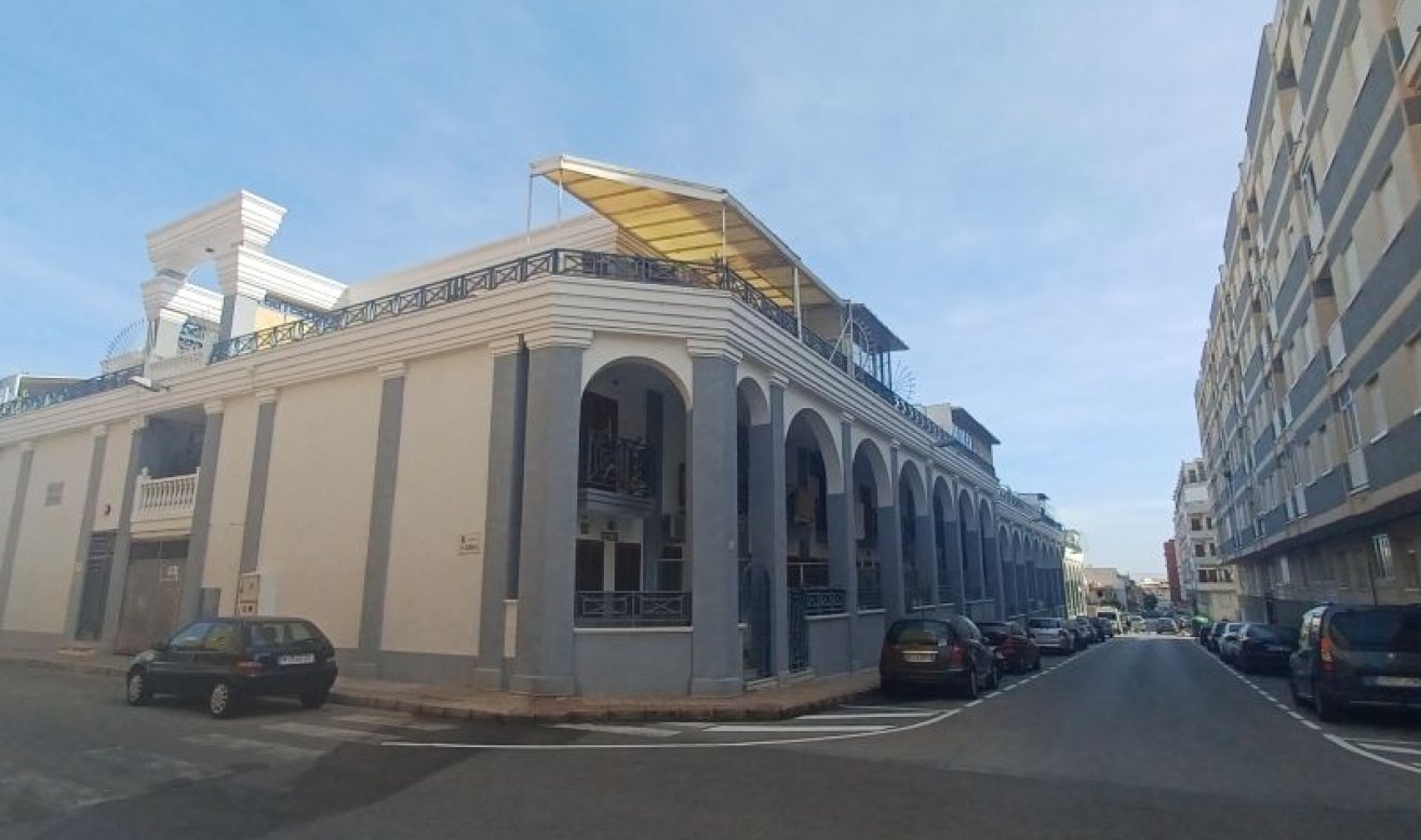 Revente - Commercial - Torrevieja - torrevieja