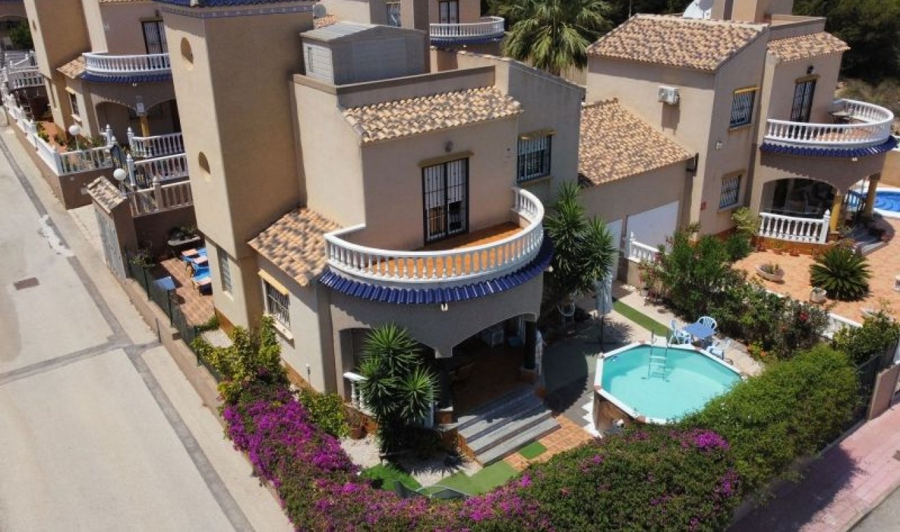 Reventa - Villa - Orihuela Costa