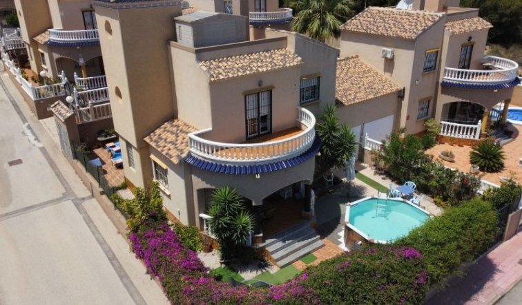 Reventa - Villa - Orihuela Costa