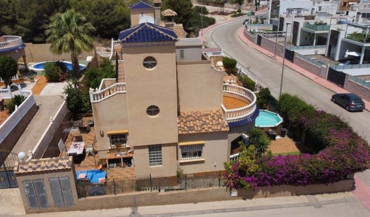 Reventa - Villa - Orihuela Costa
