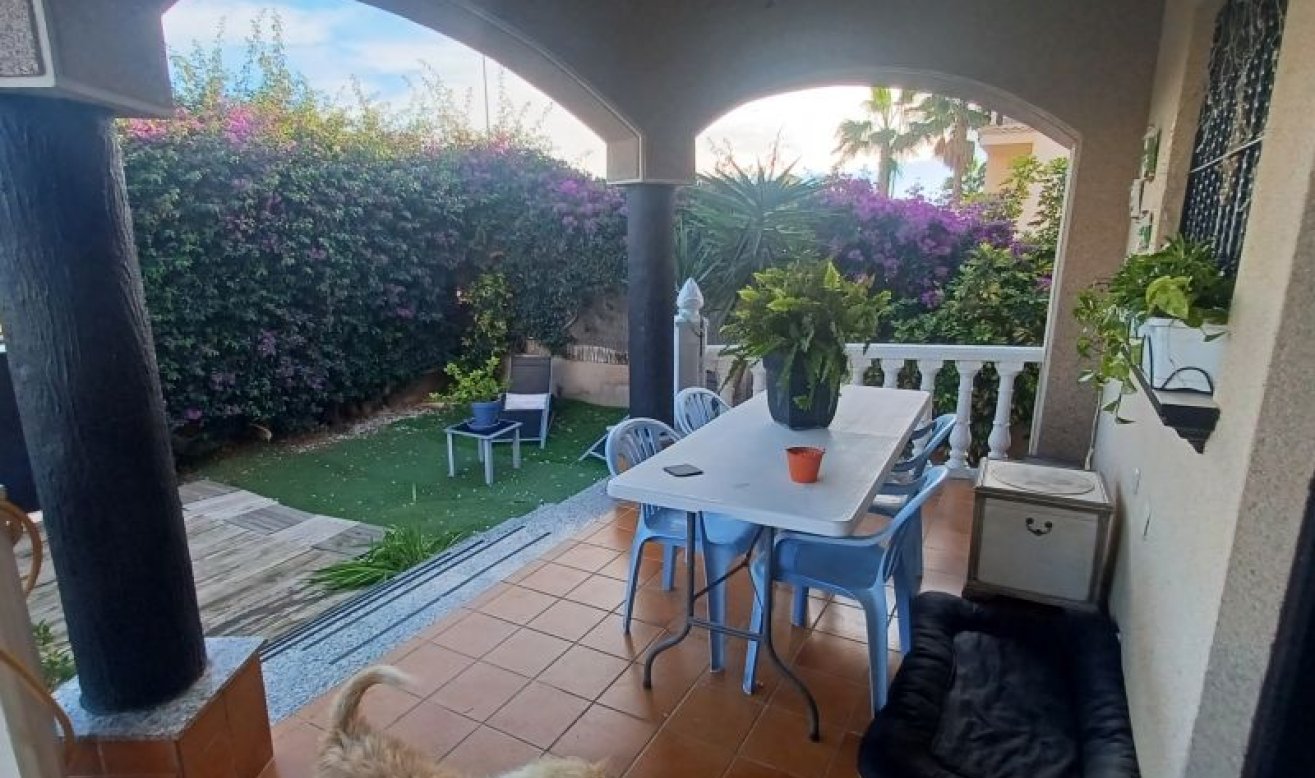 Reventa - Villa - Orihuela Costa