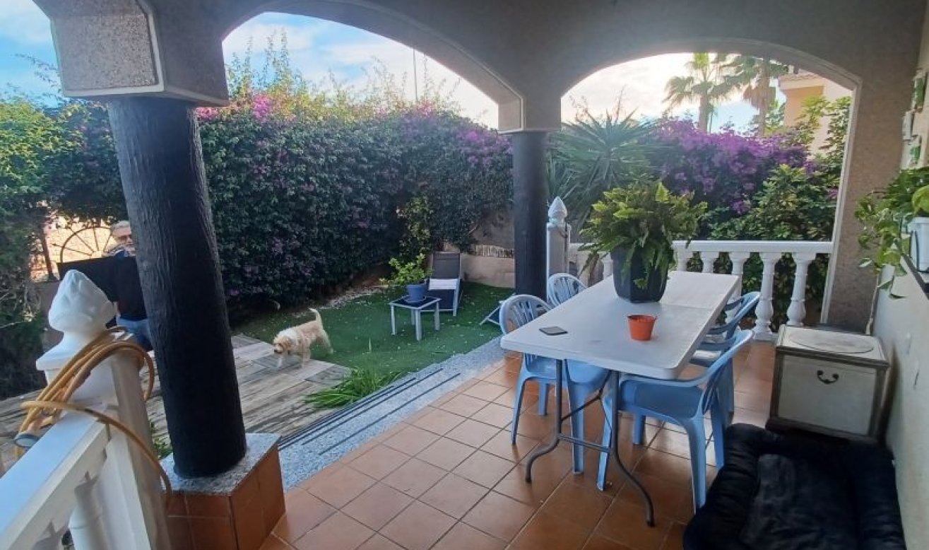 Reventa - Villa - Orihuela Costa