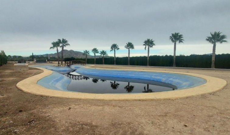 Revente - Villa - Hondón de las Nieves