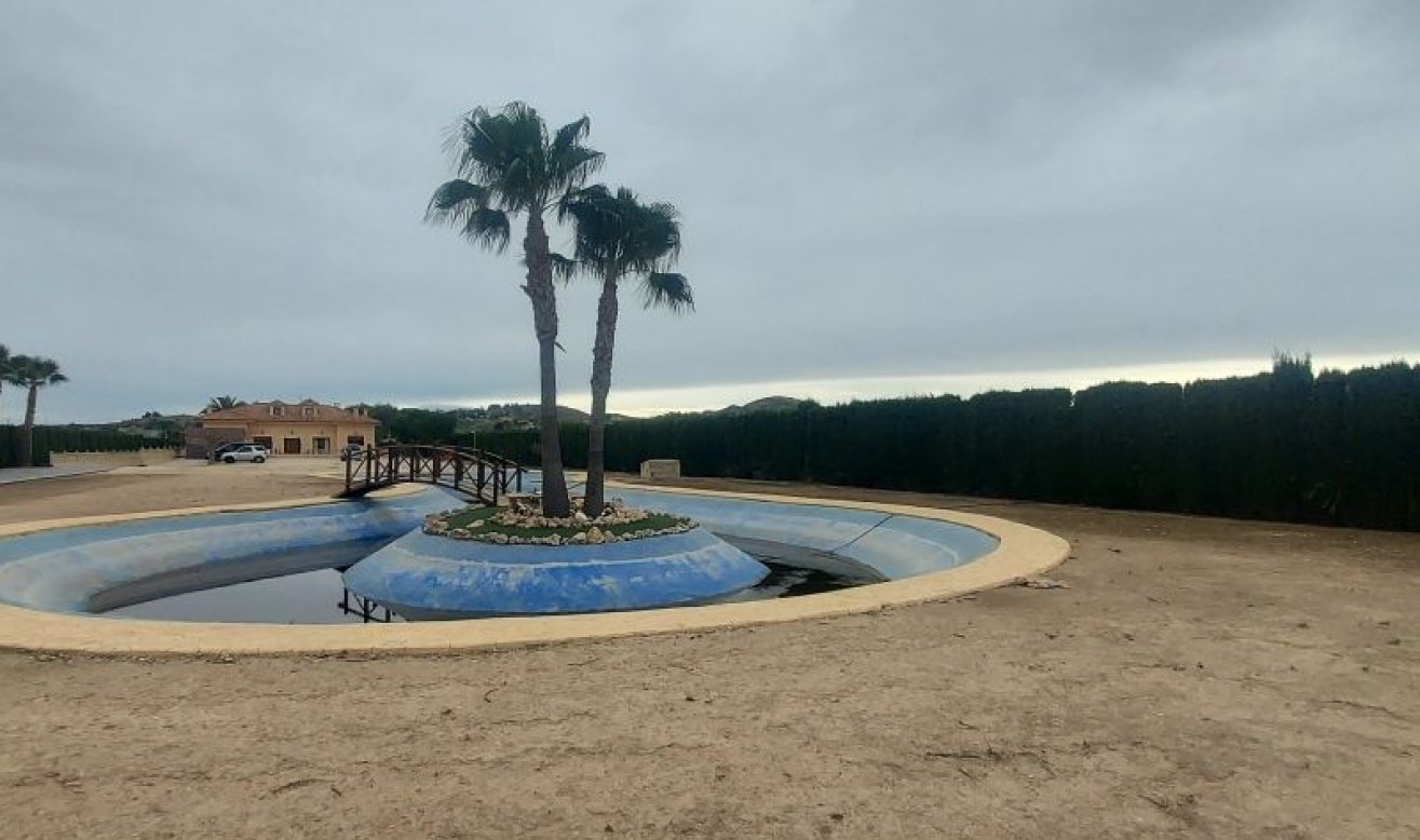 Revente - Villa - Hondón de las Nieves