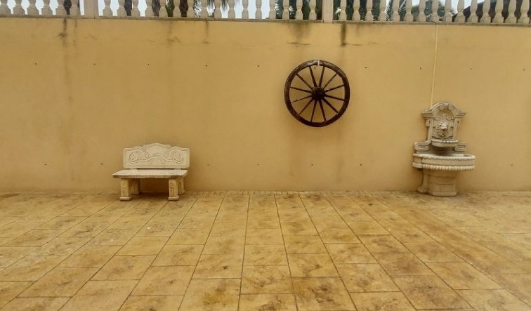 Revente - Villa - Hondón de las Nieves