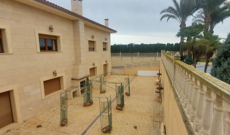 Revente - Villa - Hondón de las Nieves