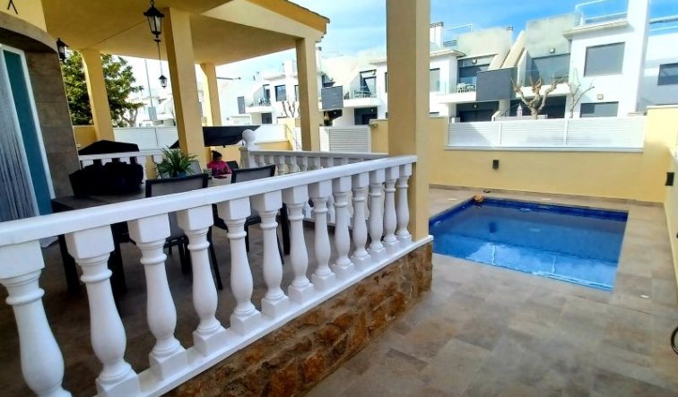 Revente - Villa - Pilar de la Horadada