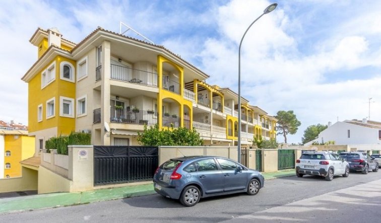 Resale - Apartment / flat - Orihuela Costa