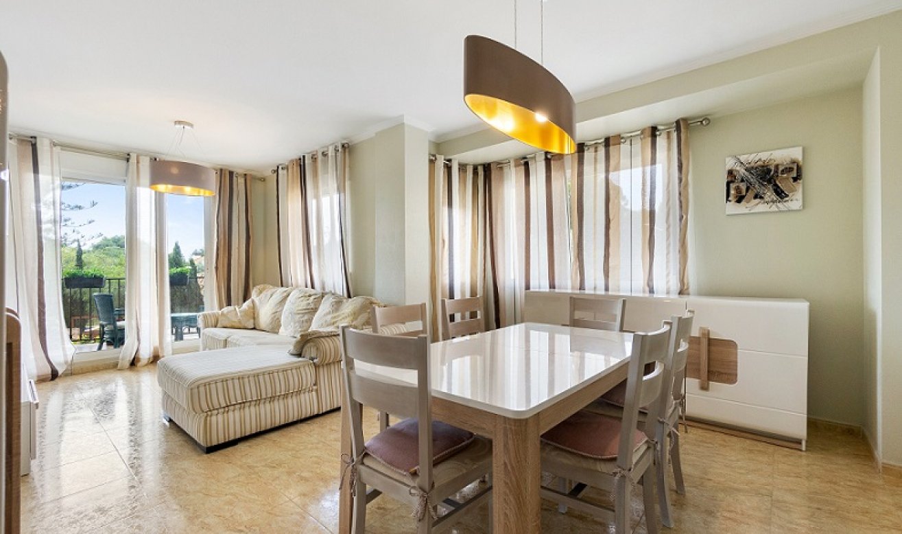 Resale - Apartment / flat - Orihuela Costa