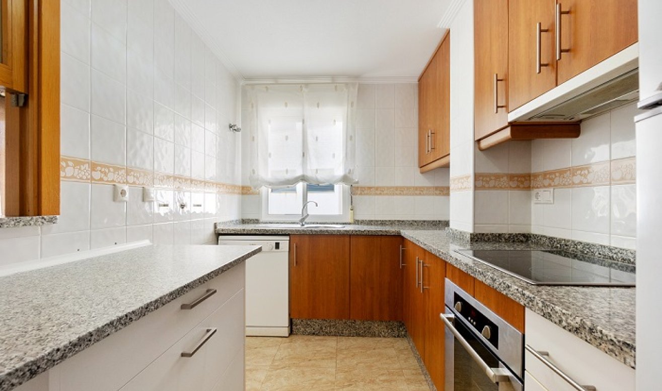 Resale - Apartment / flat - Orihuela Costa