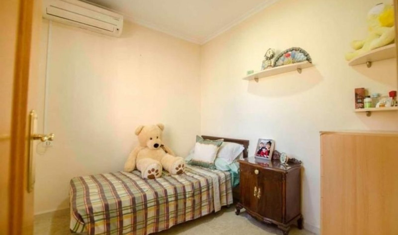 Resale - Country house - Crevillente