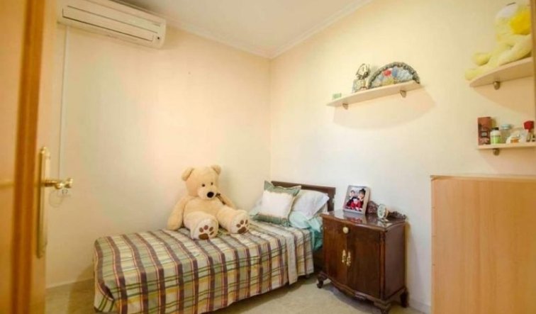 Resale - Country house - Crevillente