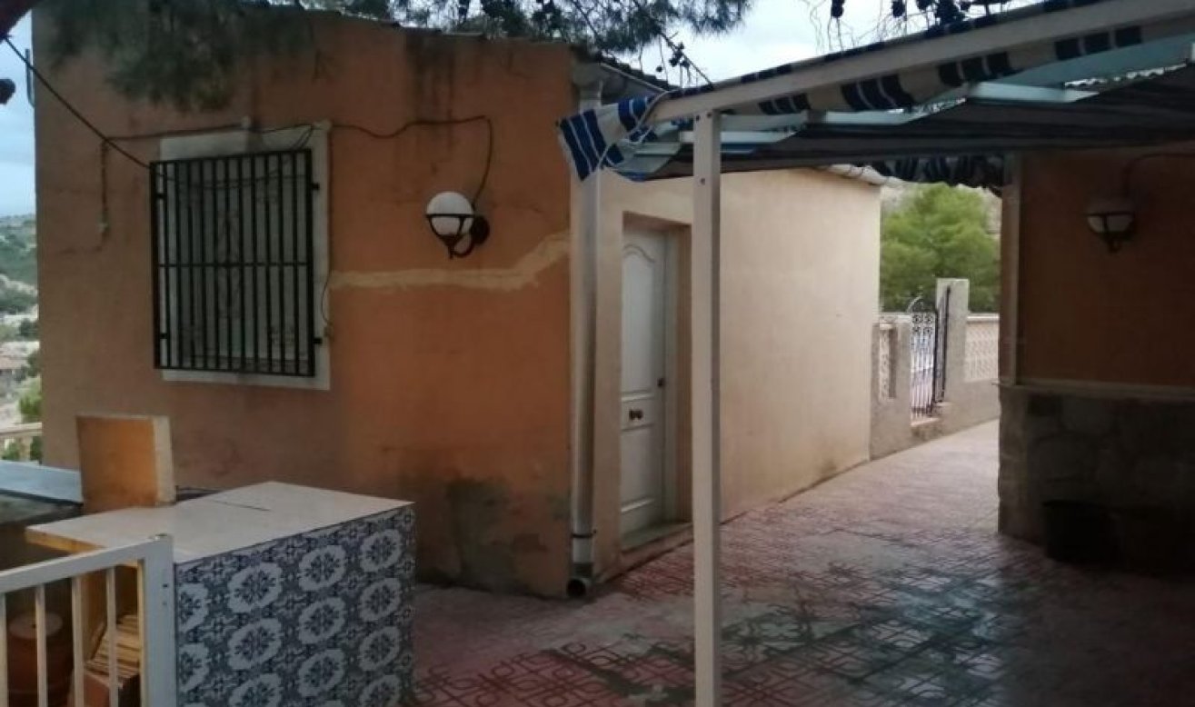 Resale - Country house - Crevillente