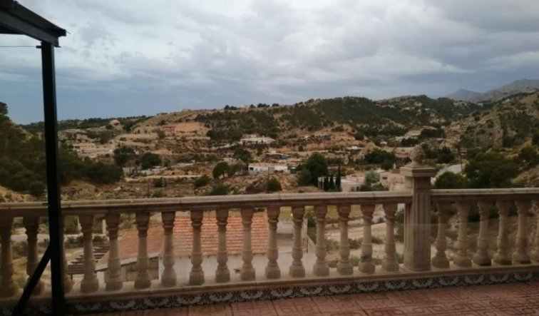 Resale - Country house - Crevillente