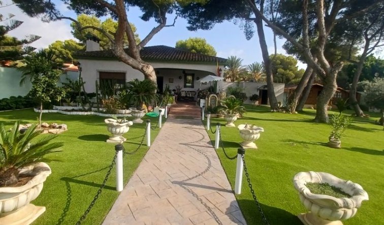 Reventa - Villa - Orihuela Costa