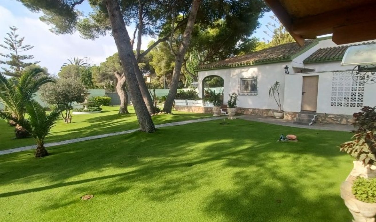 Reventa - Villa - Orihuela Costa