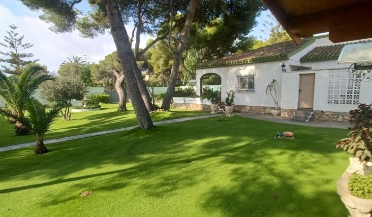 Reventa - Villa - Orihuela Costa