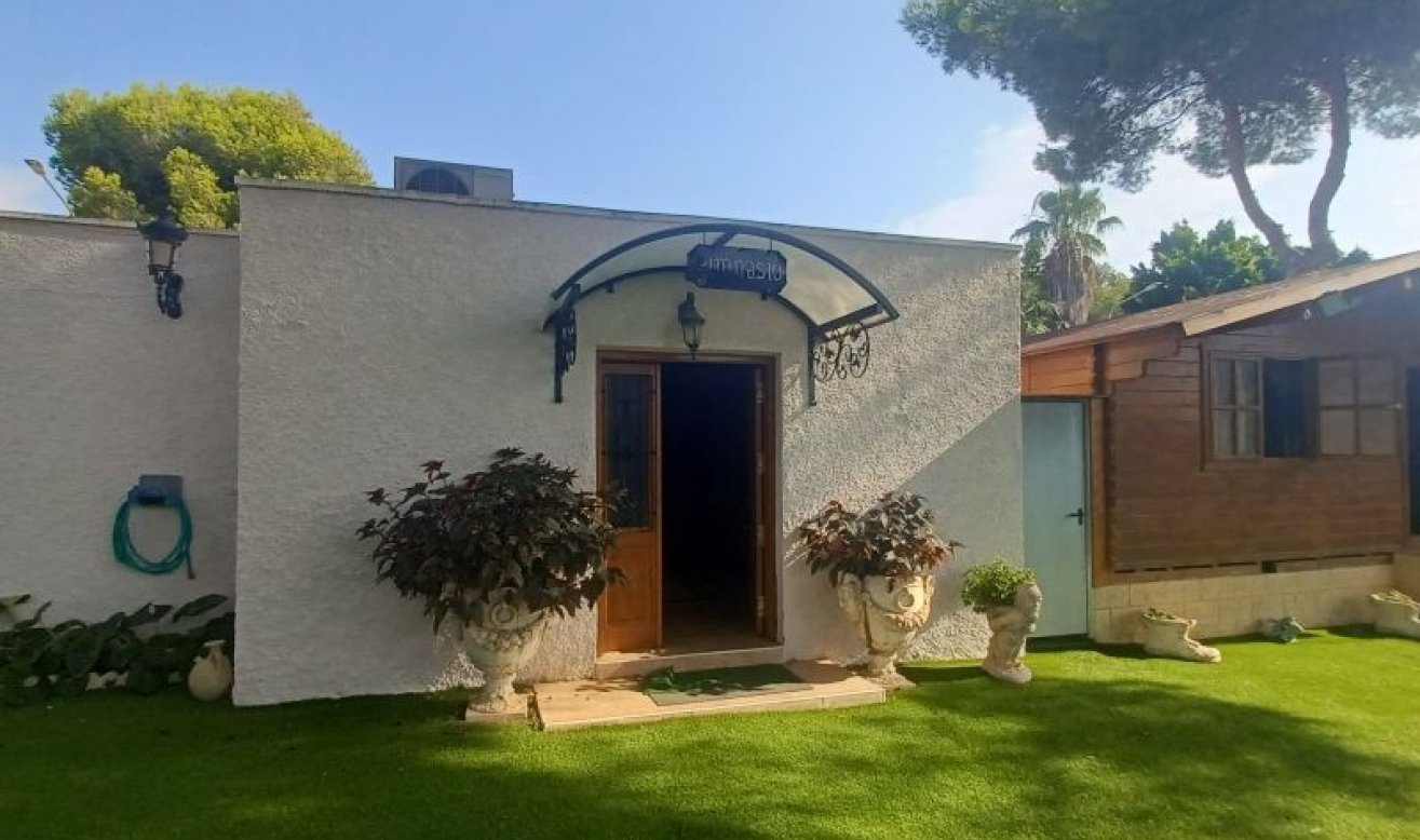 Reventa - Villa - Orihuela Costa