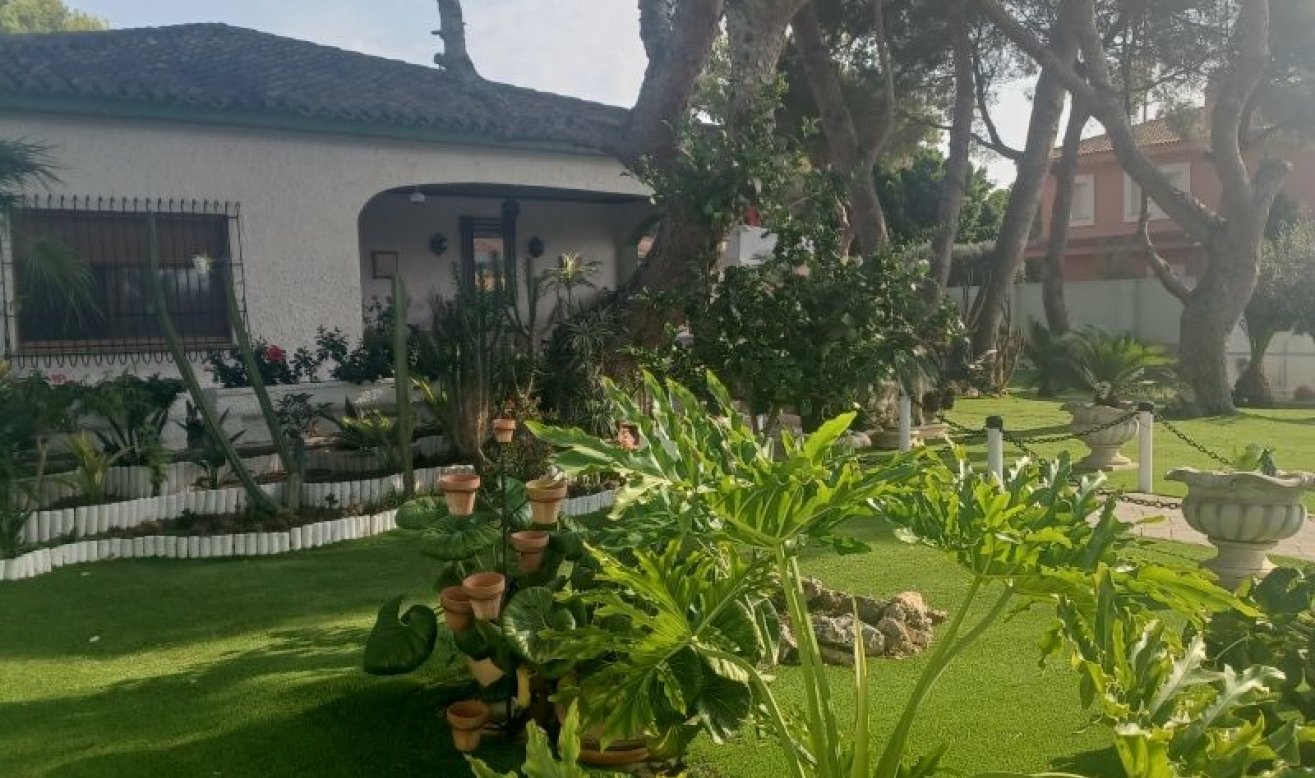 Reventa - Villa - Orihuela Costa