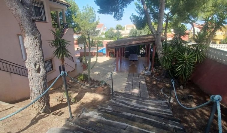 Reventa - Villa - San Miguel de Salinas