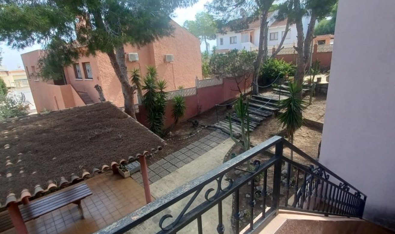 Reventa - Villa - San Miguel de Salinas