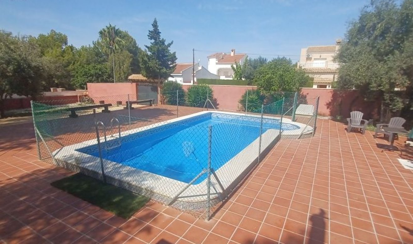 Reventa - Villa - San Miguel de Salinas