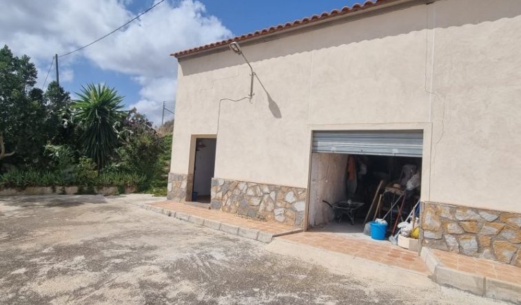 Resale - Country house - Hondón de las Nieves