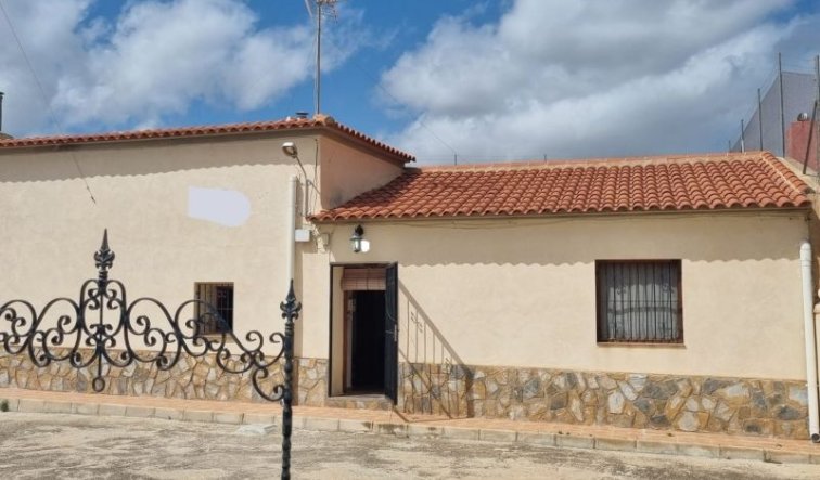 Resale - Country house - Hondón de las Nieves