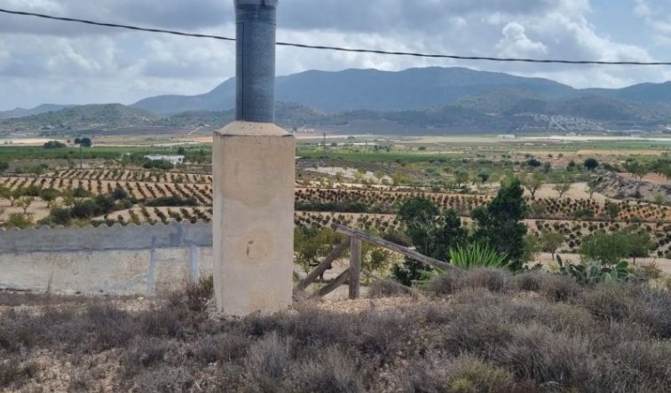 Resale - Country house - Hondón de las Nieves