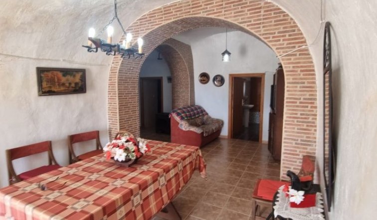 Resale - Country house - Hondón de las Nieves