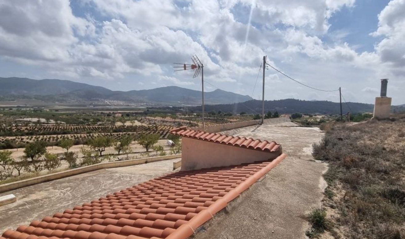 Resale - Country house - Hondón de las Nieves