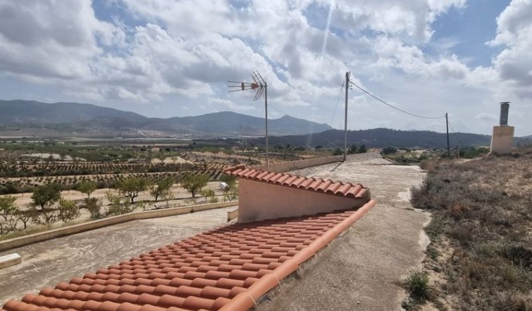 Resale - Country house - Hondón de las Nieves