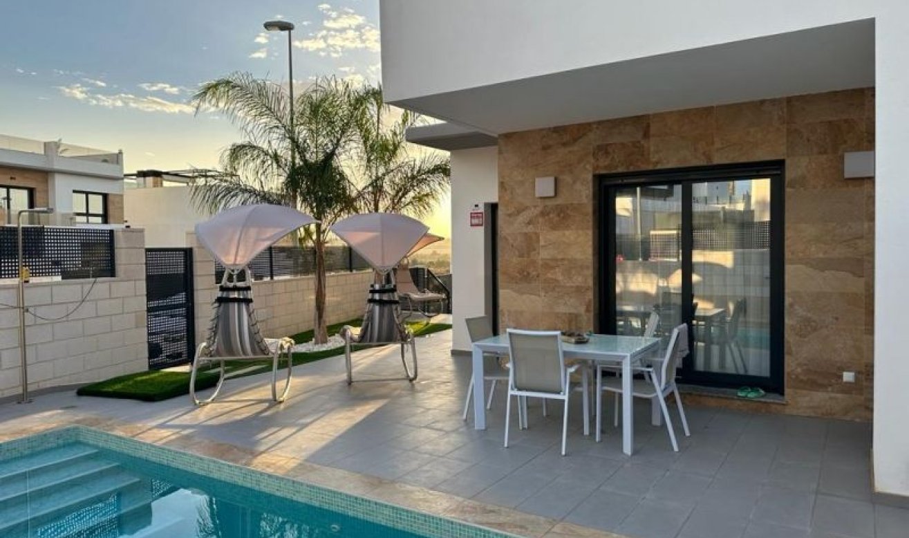 Reventa - Villa - Benijofar