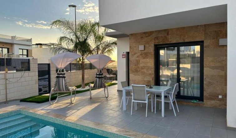 Reventa - Villa - Benijofar