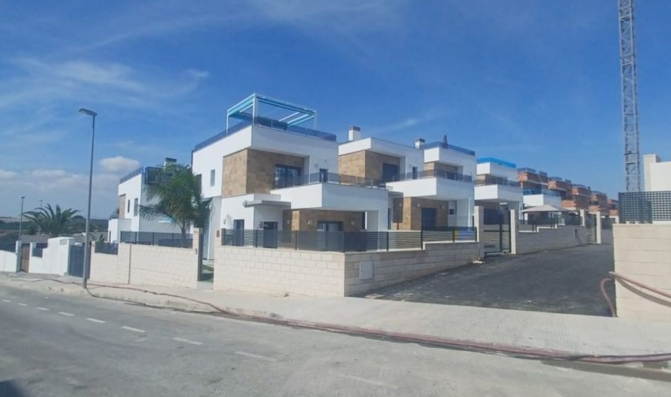 Reventa - Villa - Benijofar