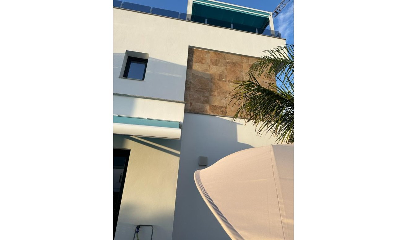 Reventa - Villa - Benijofar