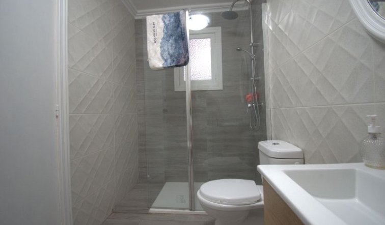 Reventa - Apartamento / piso - Torrevieja - torrevieja