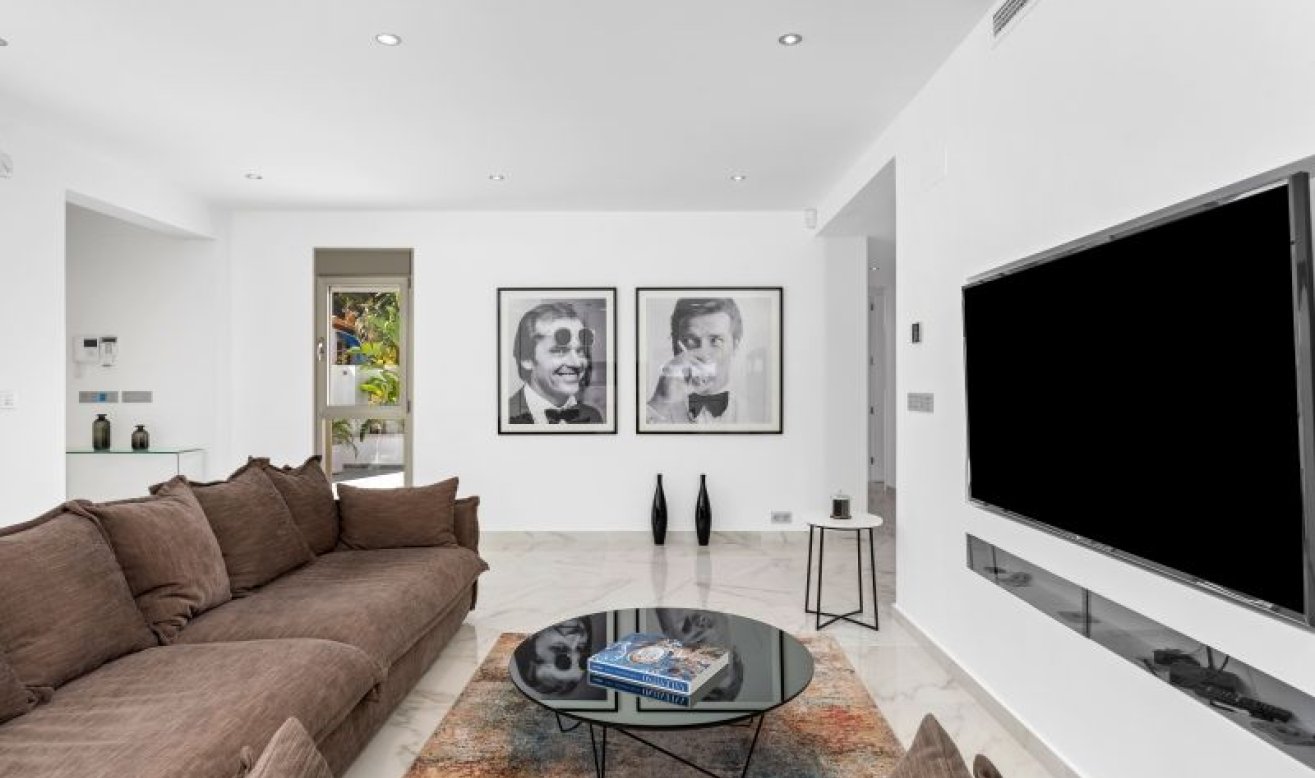 Reventa - Villa - Punta Prima