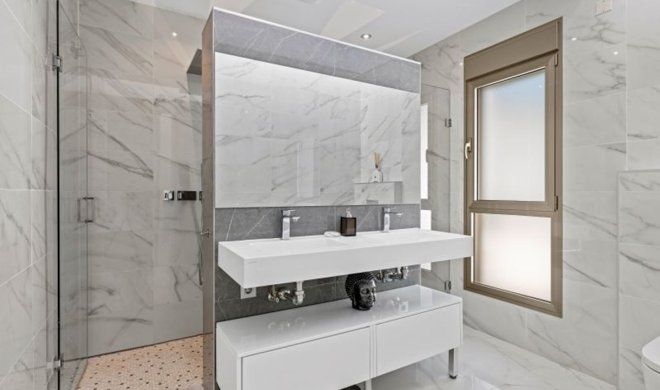 Reventa - Villa - Punta Prima