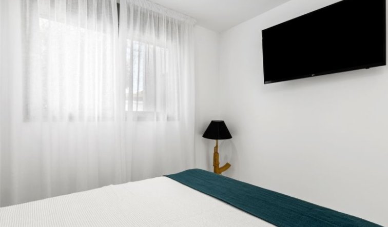 Reventa - Villa - Punta Prima