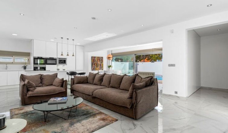 Reventa - Villa - Punta Prima