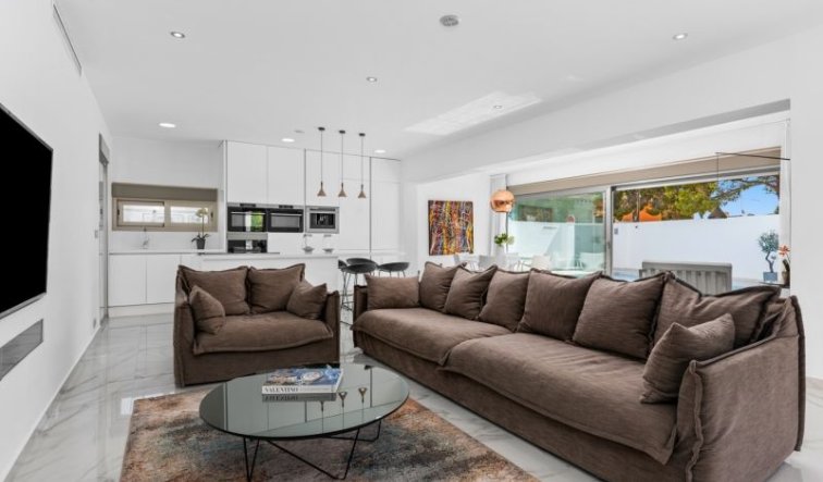 Reventa - Villa - Punta Prima