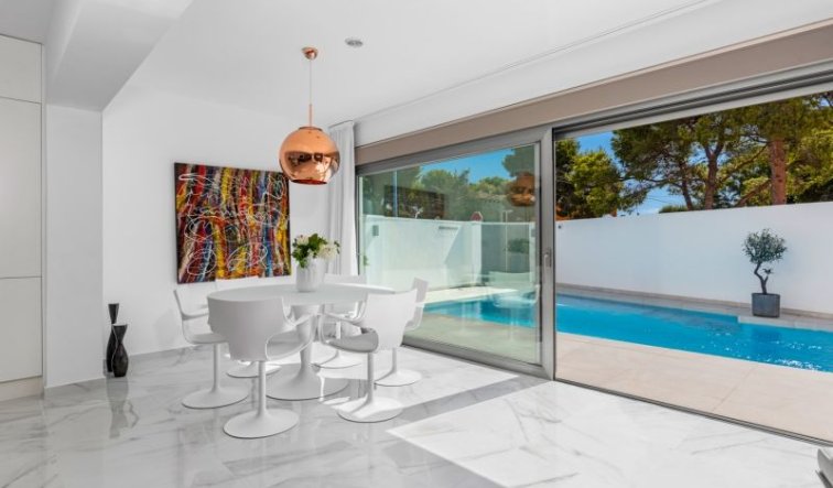 Reventa - Villa - Punta Prima