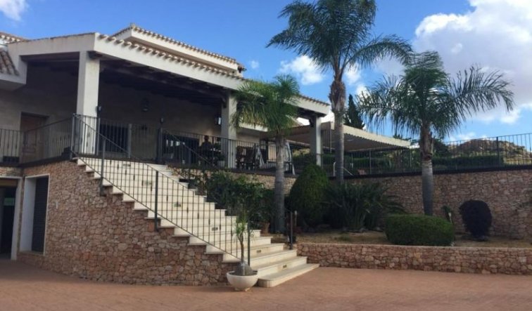 Resale - Villa - Cartagena