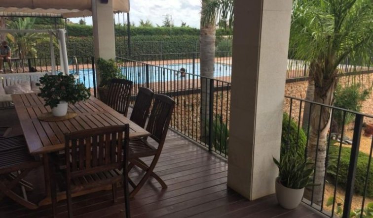 Resale - Villa - Cartagena