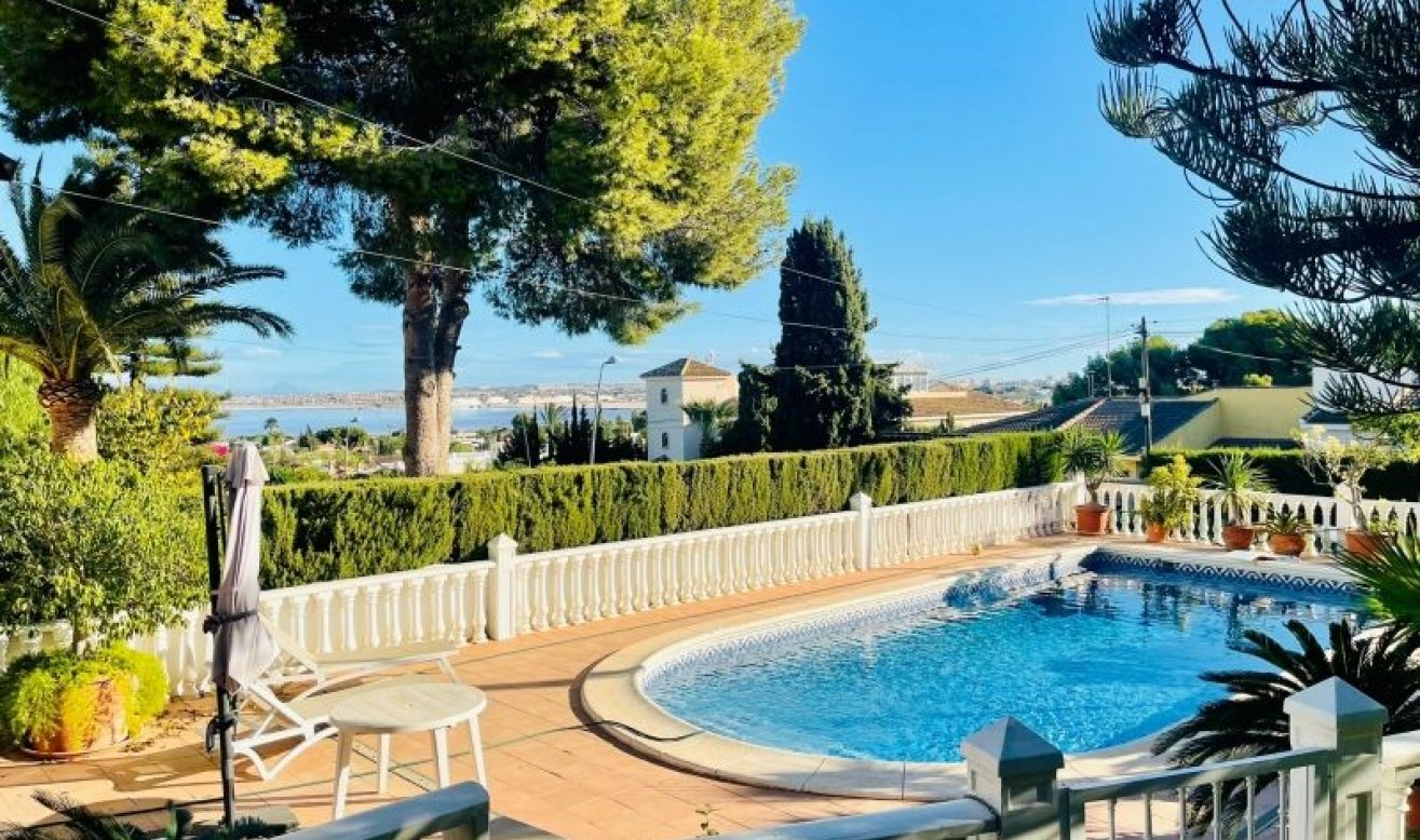 Reventa - Villa - Torrevieja - torrevieja