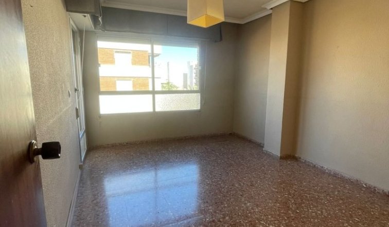 Reventa - Apartamento / piso - Torrevieja - torrevieja