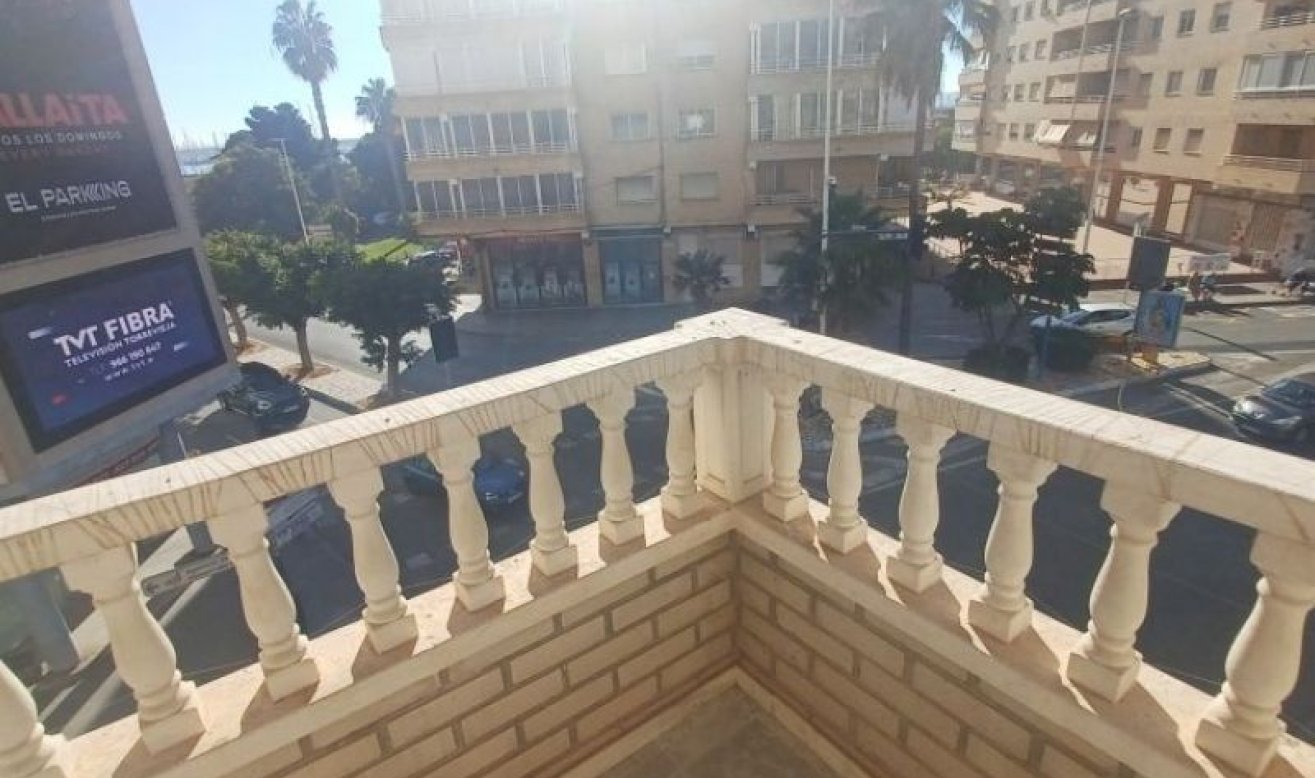 Reventa - Apartamento / piso - Torrevieja - torrevieja